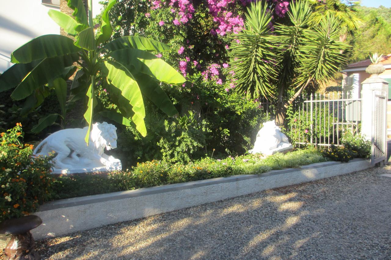 Villa Argentina Монелья Екстер'єр фото